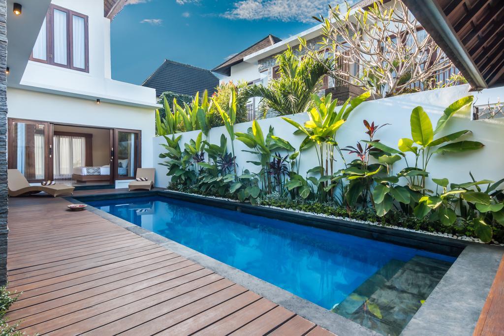 The Kamojang Jimbaran Villa Kuta Lombok Exteriör bild