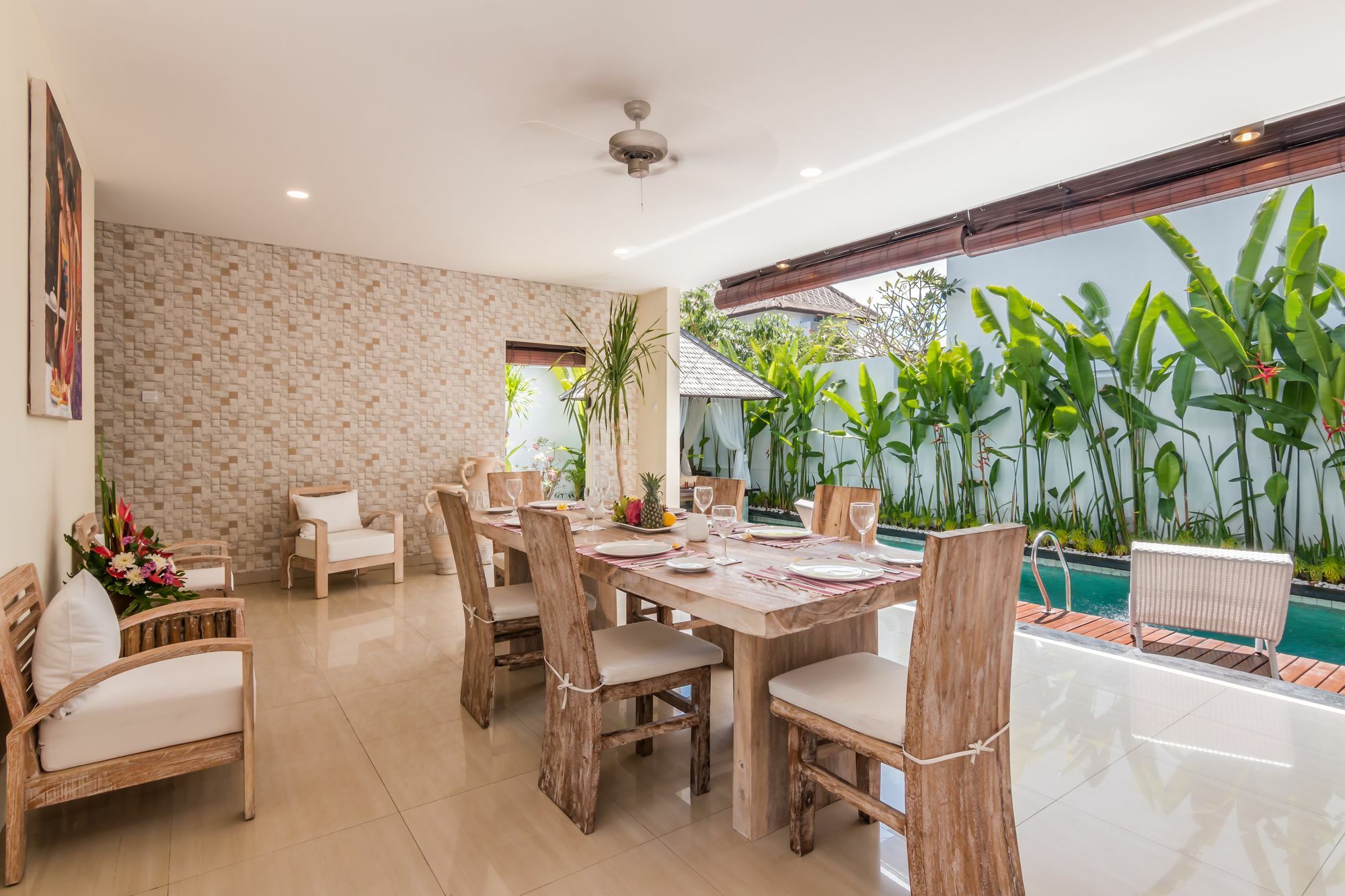 The Kamojang Jimbaran Villa Kuta Lombok Exteriör bild